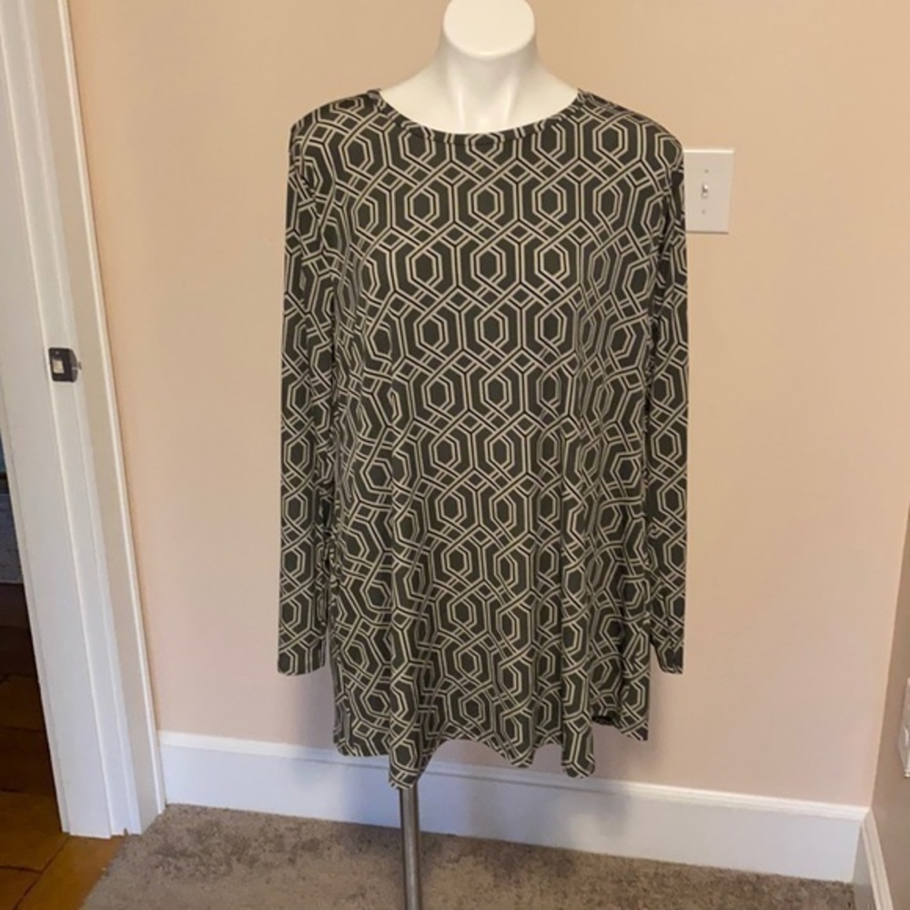 NWT JENNY BOSTON TUNIC
